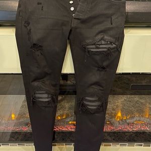 Mike Amiri Black MX1